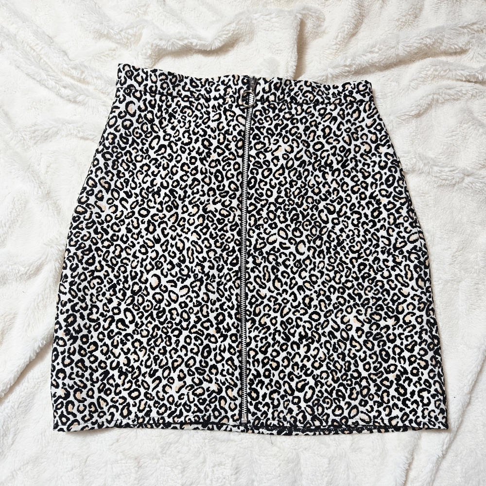 Primark | Animal Print Mini - Picture 2 of 5